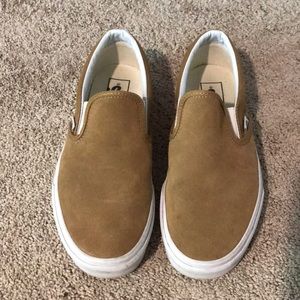 Vans classic suede slip-ons